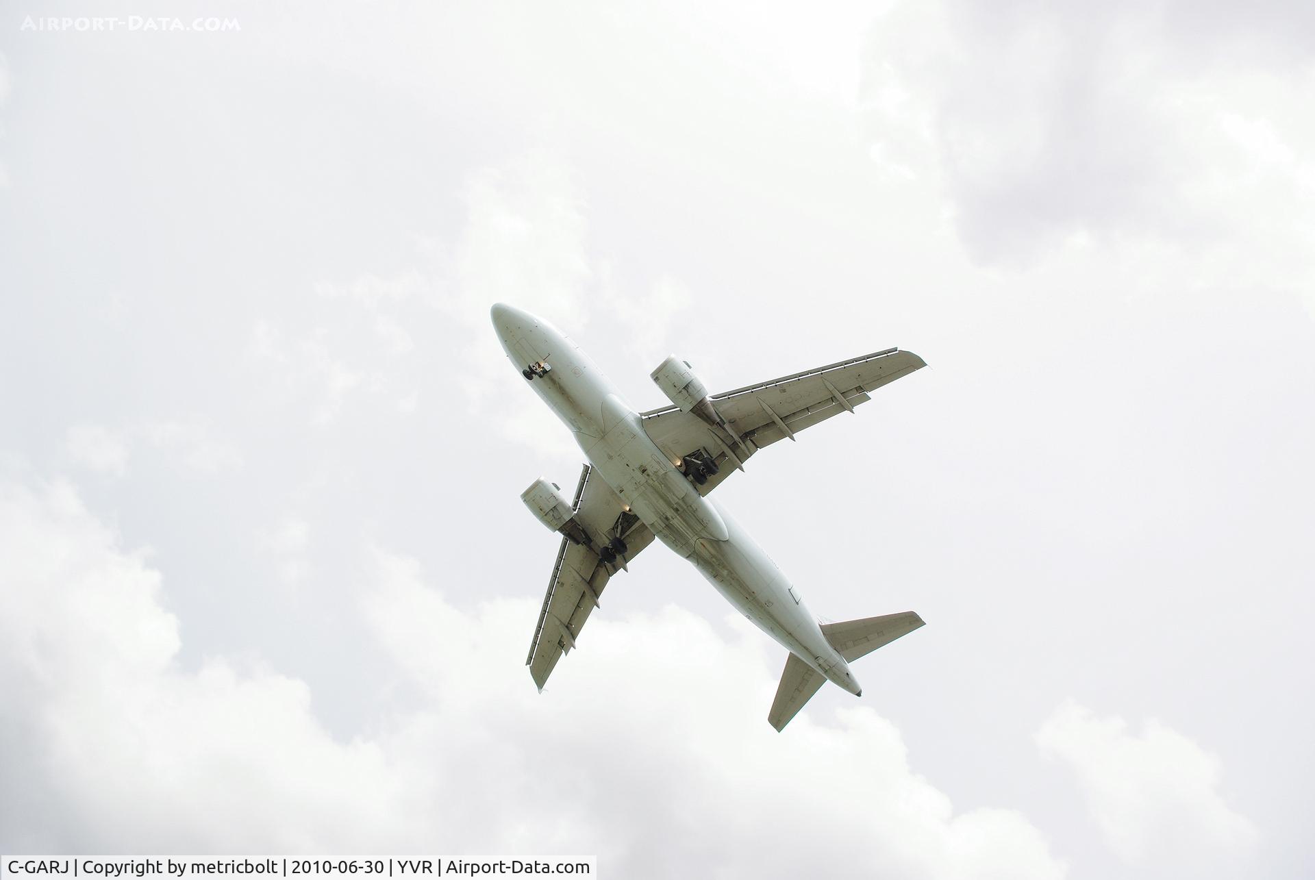 C-GARJ, 1997 Airbus A319-114 C/N 752, landing at YVR