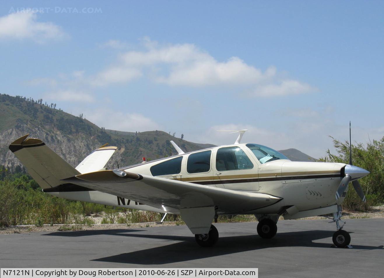 N7121N, 1967 Beech V35A Bonanza C/N D-8674, 1967 Beech V35A BONANZA, Continentak IO-520-B 285 Hp