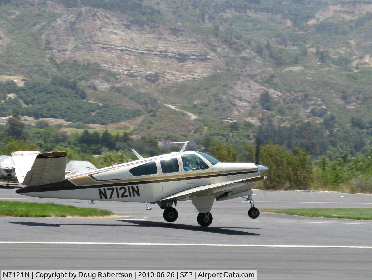 N7121N, 1967 Beech V35A Bonanza C/N D-8674, 1967 Beech V35A BONANZA, Continental IO-520-B 285 Hp, takeoff Rwy 22