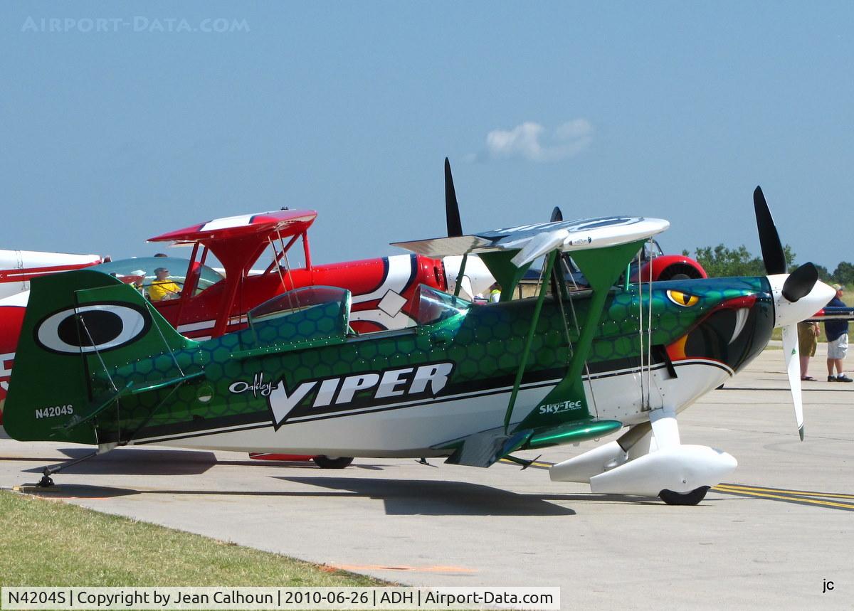 N4204S, 1981 Pitts S-1S Special C/N 025, Beautifully painted Pitts S2S Oakley Viper parked on the ramp prior to it's aerobatic routine at the Ada Air Expo.