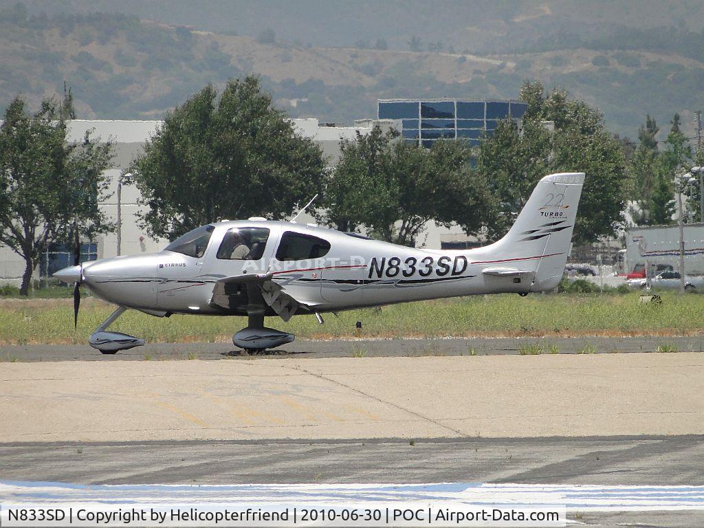 N833SD, 2007 Cirrus SR22 C/N 2327, Pre-flight checklist prior to take off from runway 26L