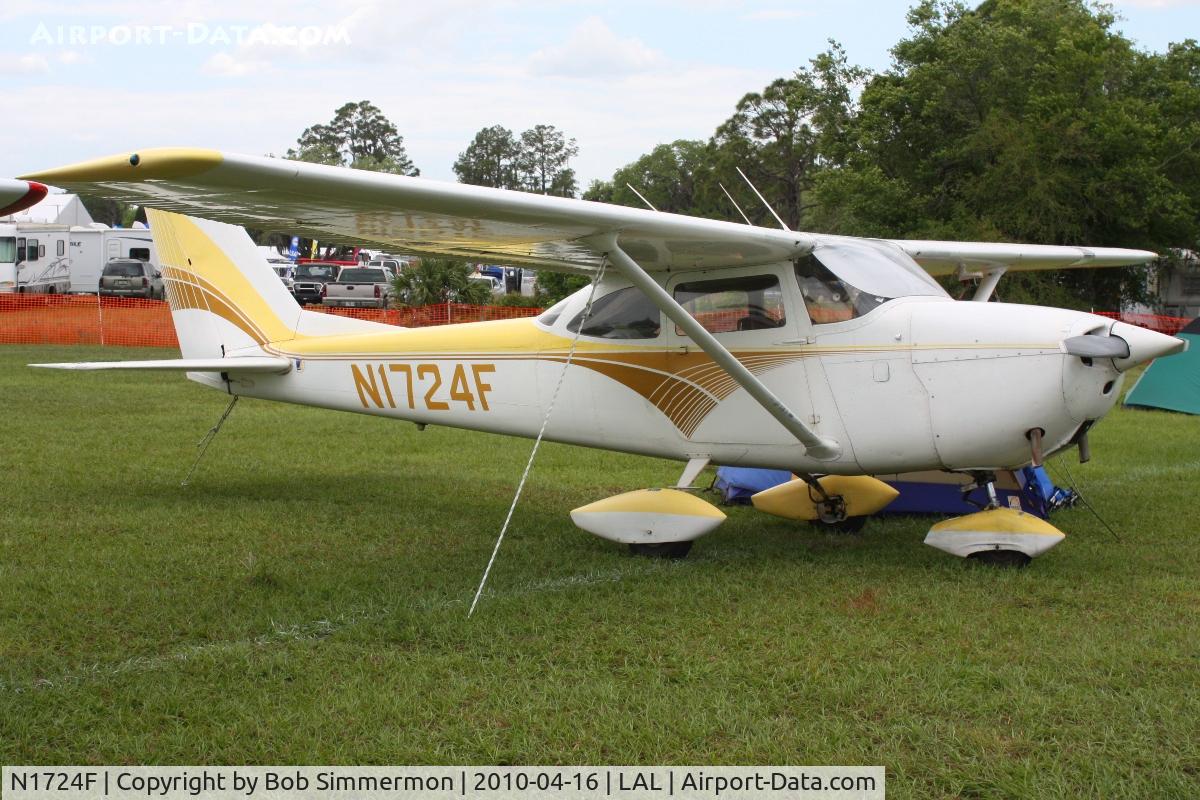 N1724F, 1966 Cessna 172H C/N 17255119, Sun N Fun 2010