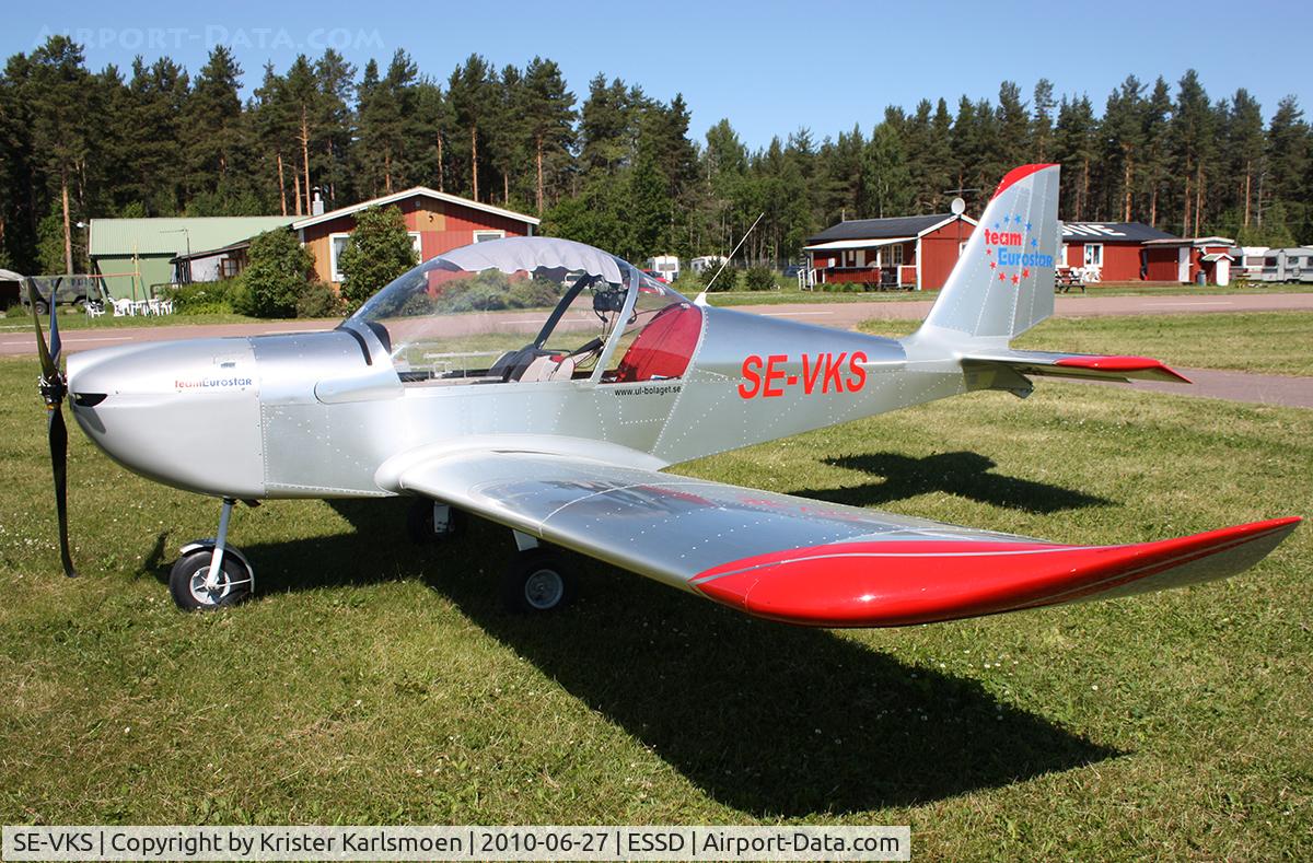 SE-VKS, 2006 Evektor-Aerotechnik EV-97 Eurostar C/N 2006-2805, Blanco..