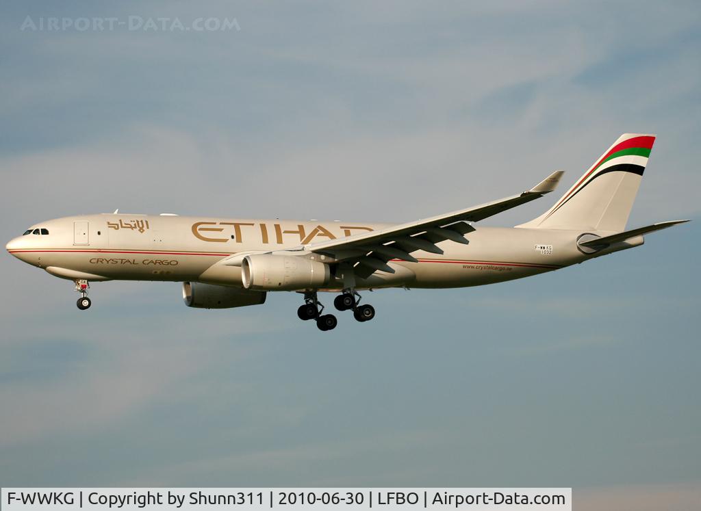 F-WWKG, 2010 Airbus A330-243F C/N 1032, C/n 1032 - First A330-200F for Etihad Crystal Cargo... To be A6-DCA