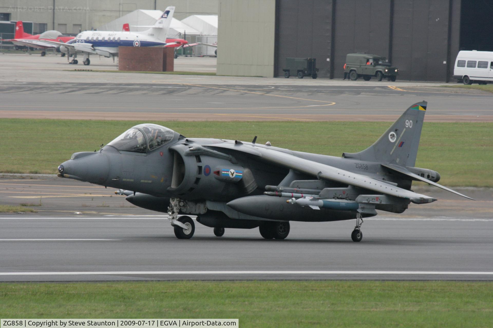 ZG858, 1991 British Aerospace Harrier GR.9 C/N P90, Taken at the Royal International Air Tattoo 2009