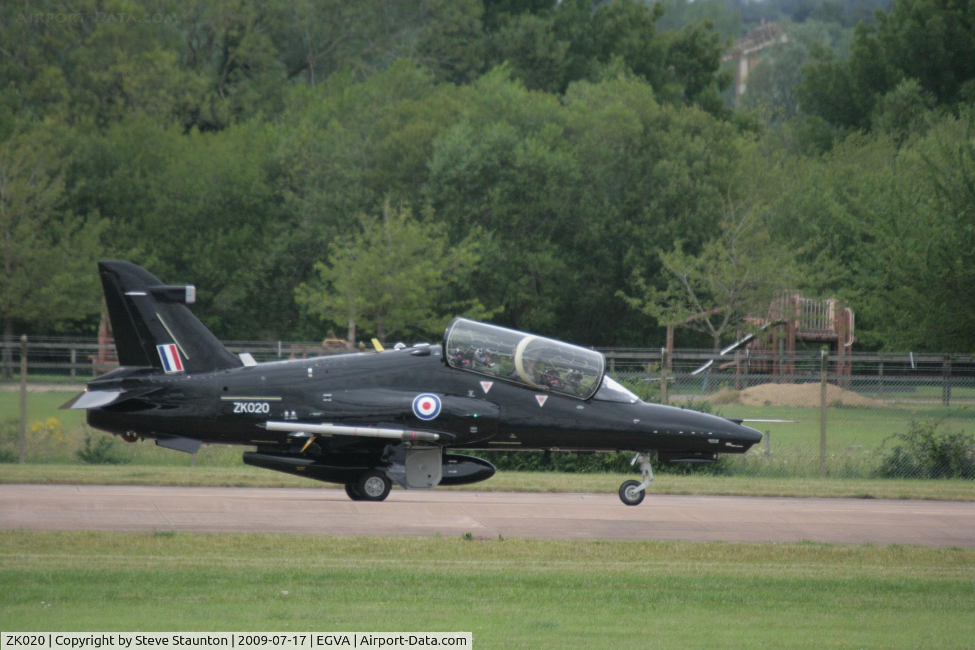 ZK020, 2009 British Aerospace Hawk T2 C/N RT011/1249, Taken at the Royal International Air Tattoo 2009