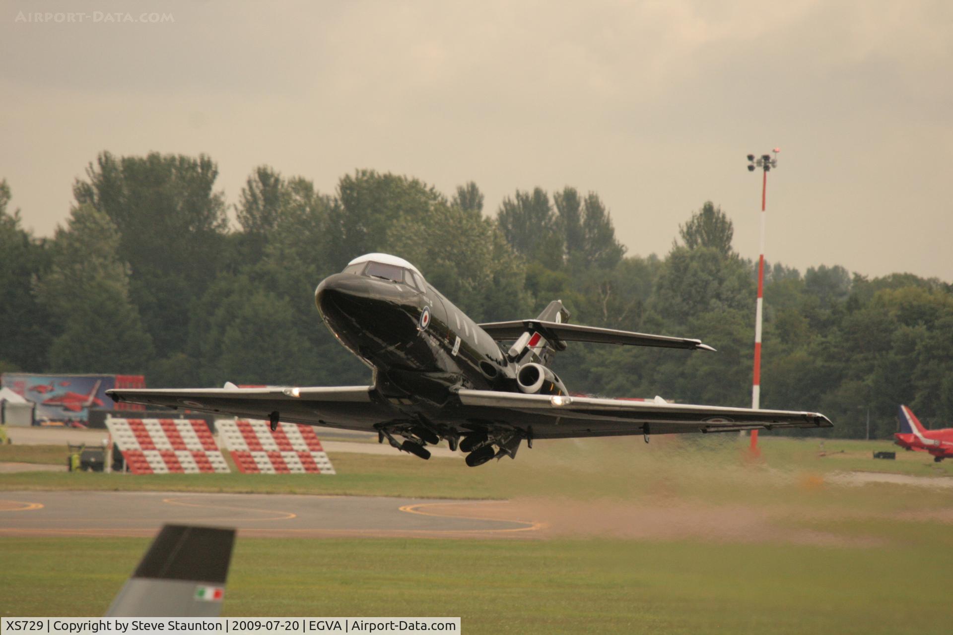 XS729, 1965 Hawker Siddeley HS.125 Dominie T.1 C/N 25049, Taken at the Royal International Air Tattoo 2009