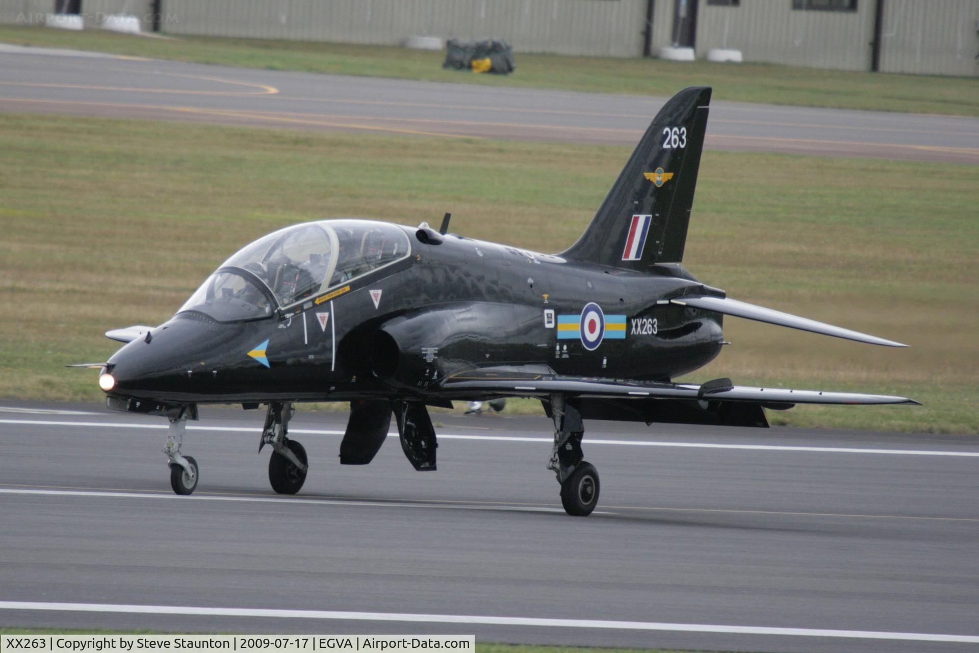 XX263, 1978 Hawker Siddeley Hawk T.1A C/N 099/312099, Taken at the Royal International Air Tattoo 2009