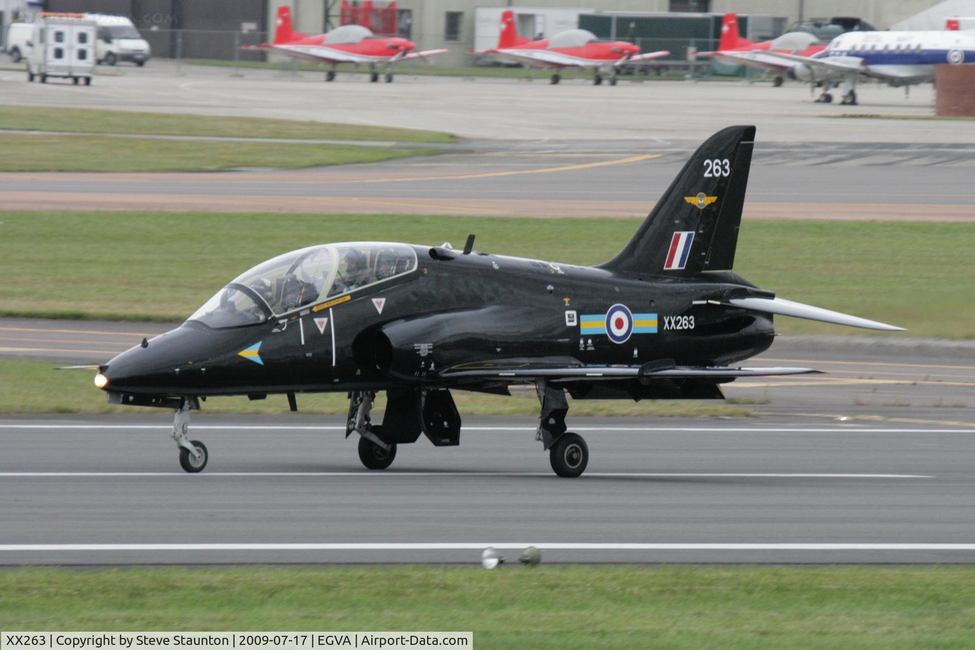XX263, 1978 Hawker Siddeley Hawk T.1A C/N 099/312099, Taken at the Royal International Air Tattoo 2009
