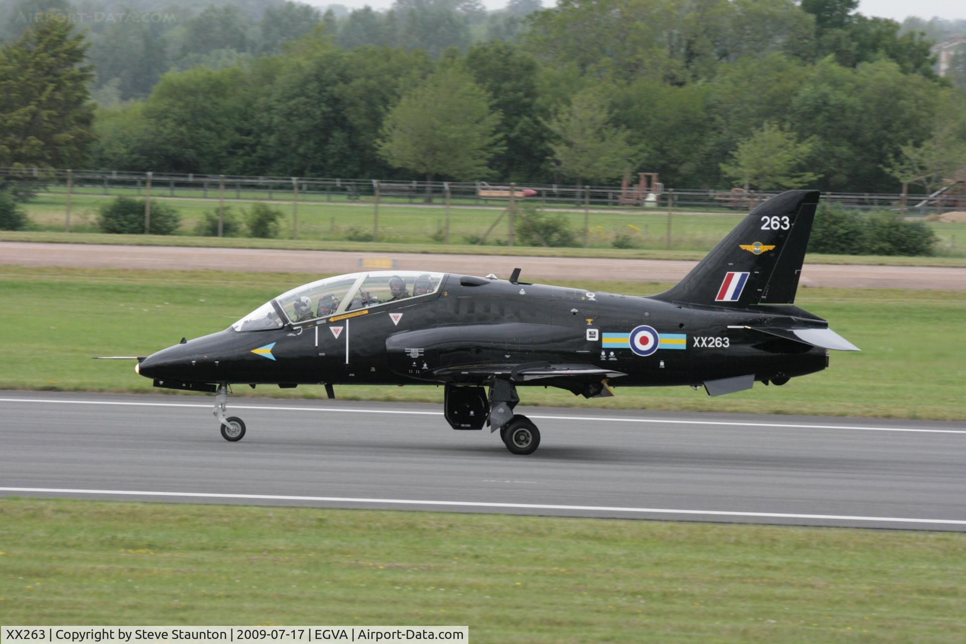 XX263, 1978 Hawker Siddeley Hawk T.1A C/N 099/312099, Taken at the Royal International Air Tattoo 2009