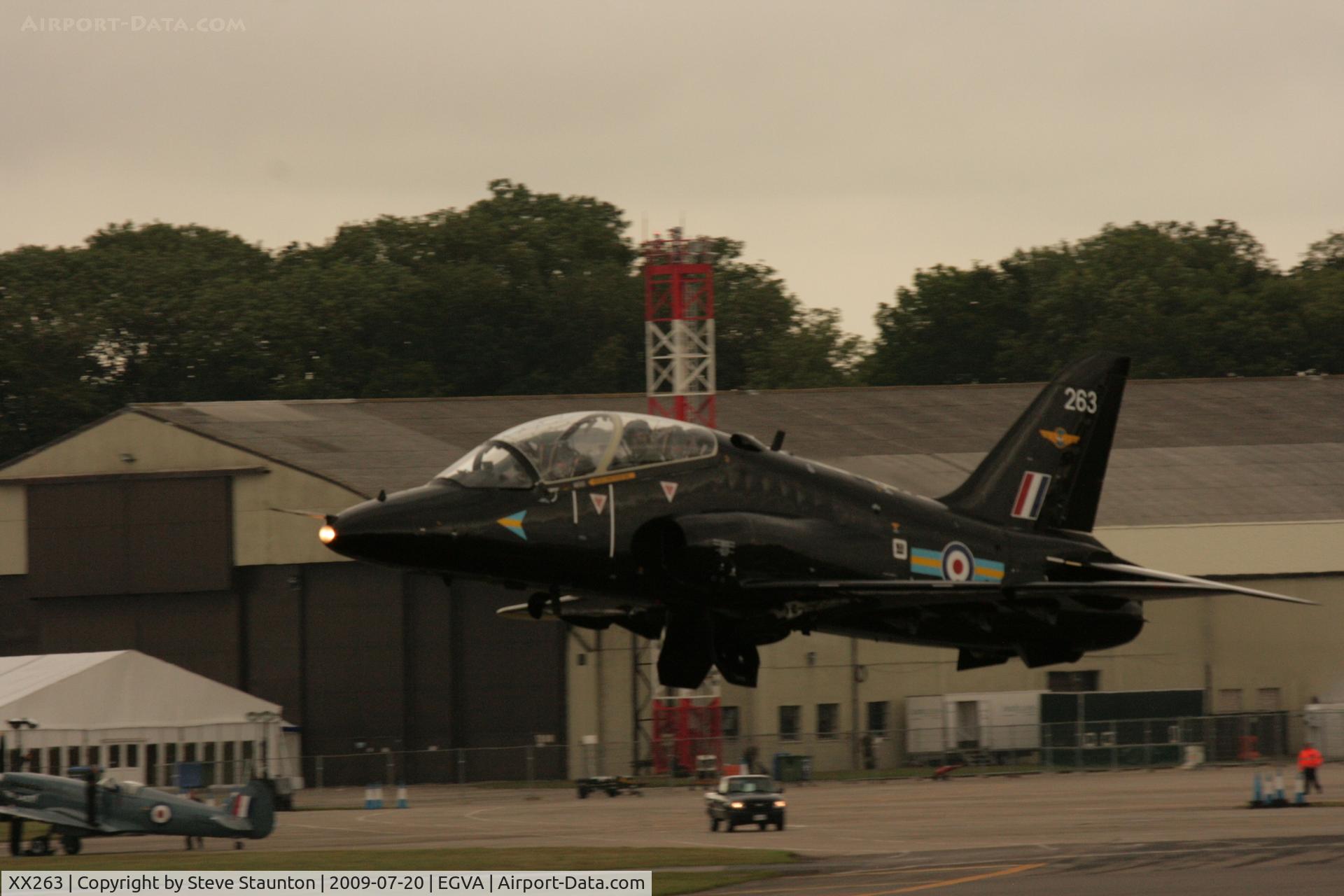 XX263, 1978 Hawker Siddeley Hawk T.1A C/N 099/312099, Taken at the Royal International Air Tattoo 2009