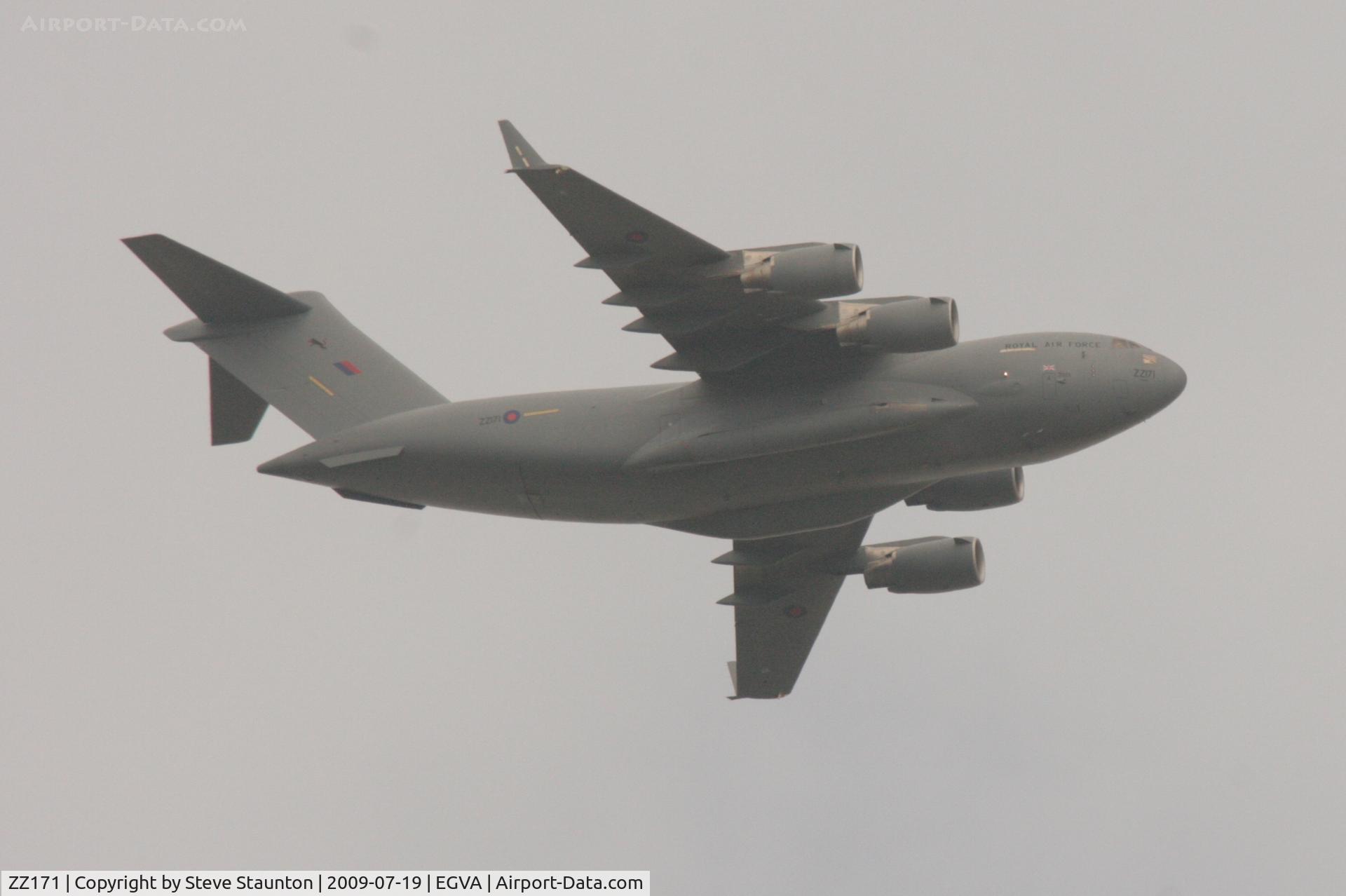 ZZ171, 2000 Boeing C-17A Globemaster III C/N F-007, Taken at the Royal International Air Tattoo 2009