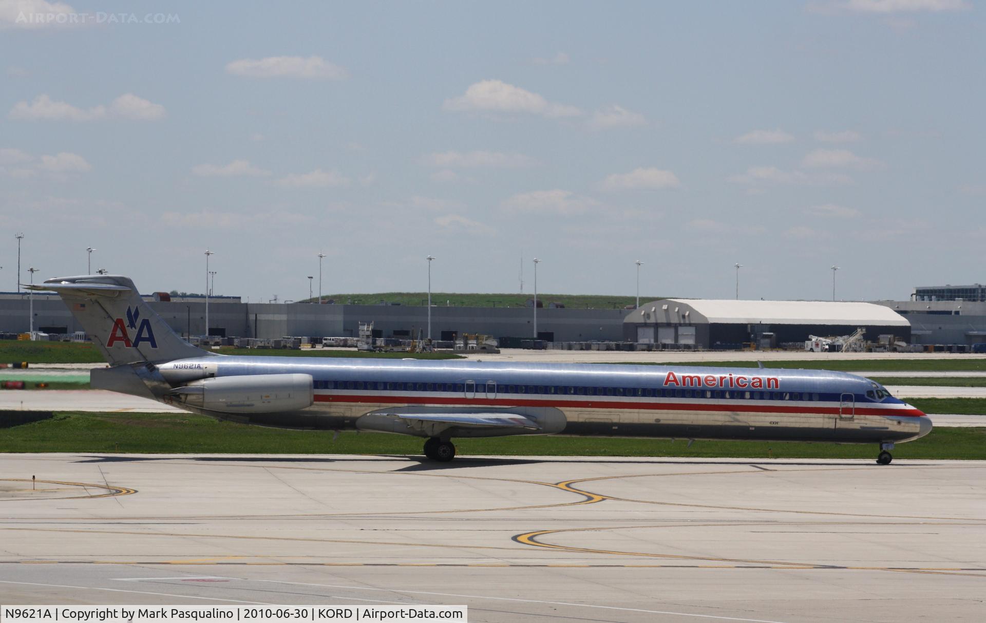 N9621A, 1998 McDonnell Douglas MD-83 (DC-9-83) C/N 53592, MD-83