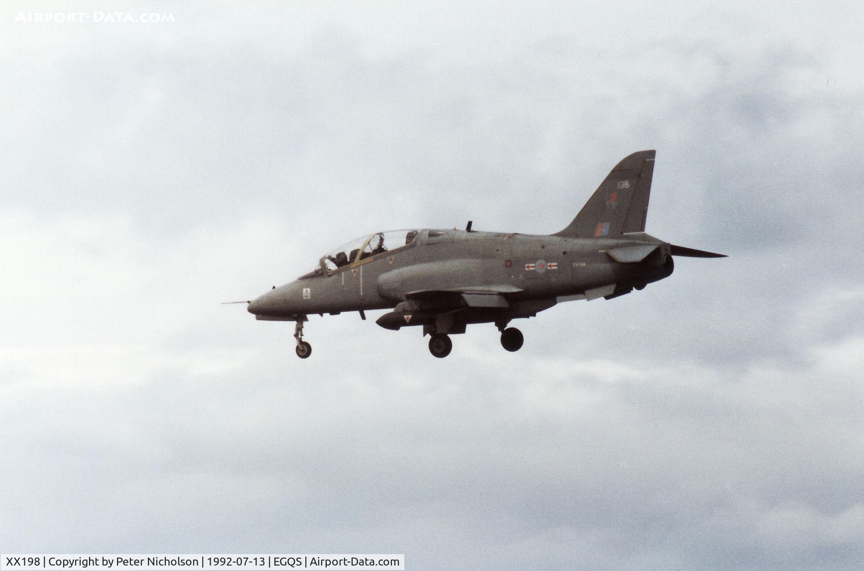 XX198, 1978 Hawker Siddeley Hawk T.1A C/N 045/312045, Hawk T.1A of 79 Squadron at RAF Brawdy on final approach to RAF Lossiemouth in the Summer of 1992.