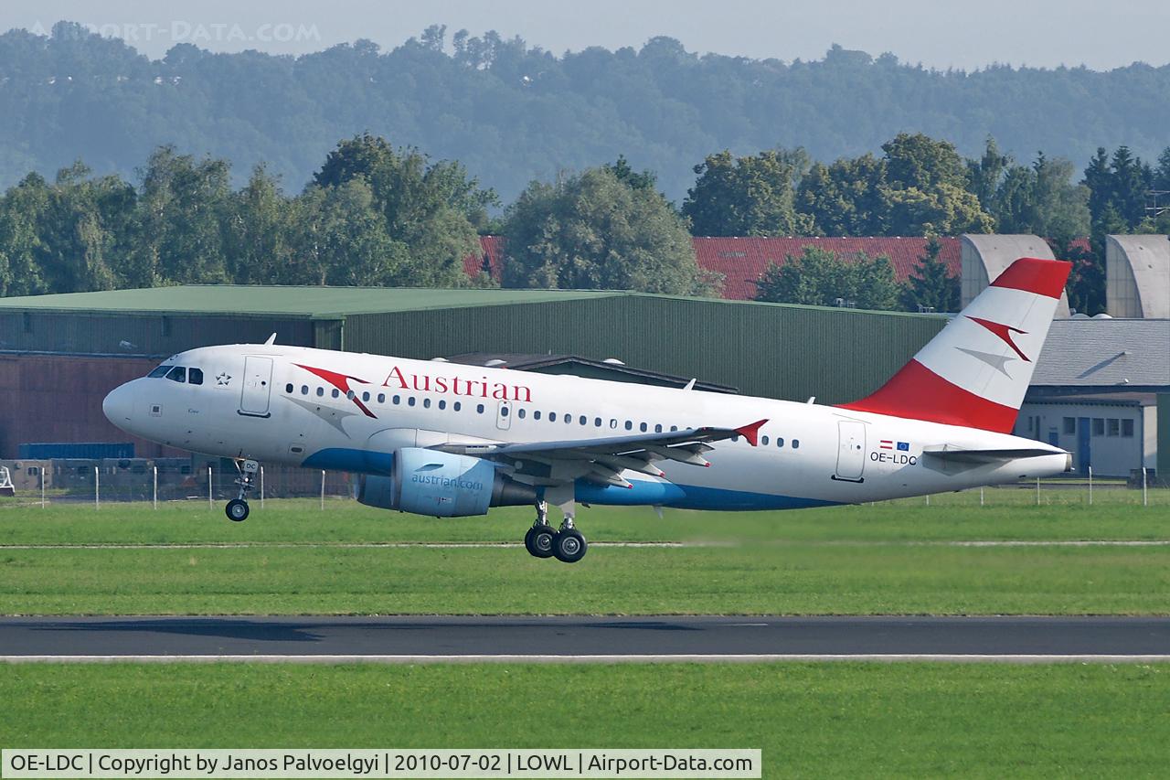 OE-LDC, 2004 Airbus A319-112 C/N 2262, Austrian Airlines Airbus A319-112 to touch-and-go in LOWL/LNZ