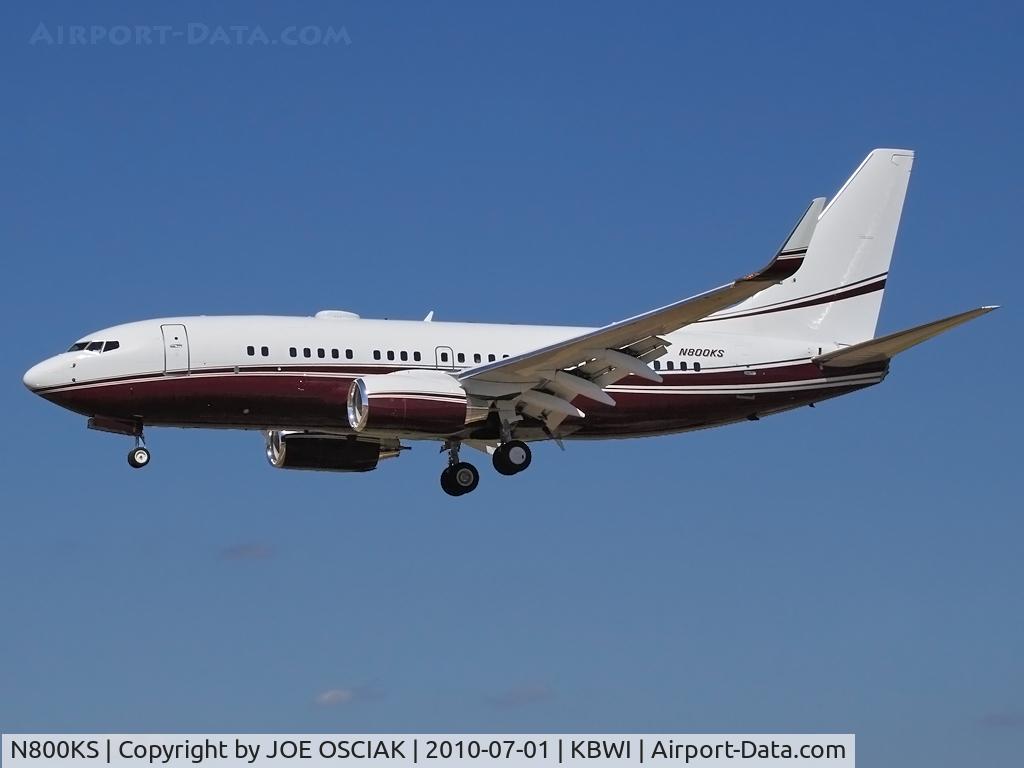 N800KS, 2000 Boeing 737-7BC C/N 30782, Arriving at BWI