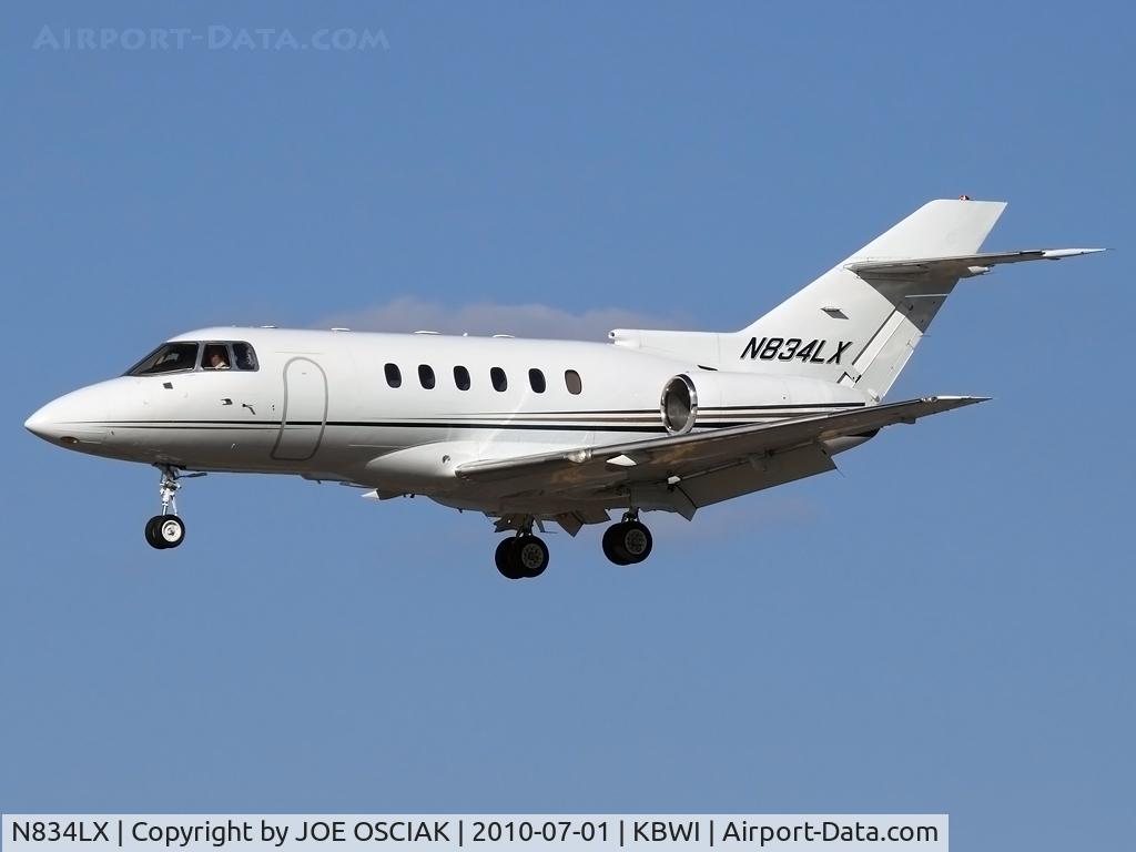 N834LX, 2001 Raytheon Hawker 800XP C/N 258552, Arriving at BWI