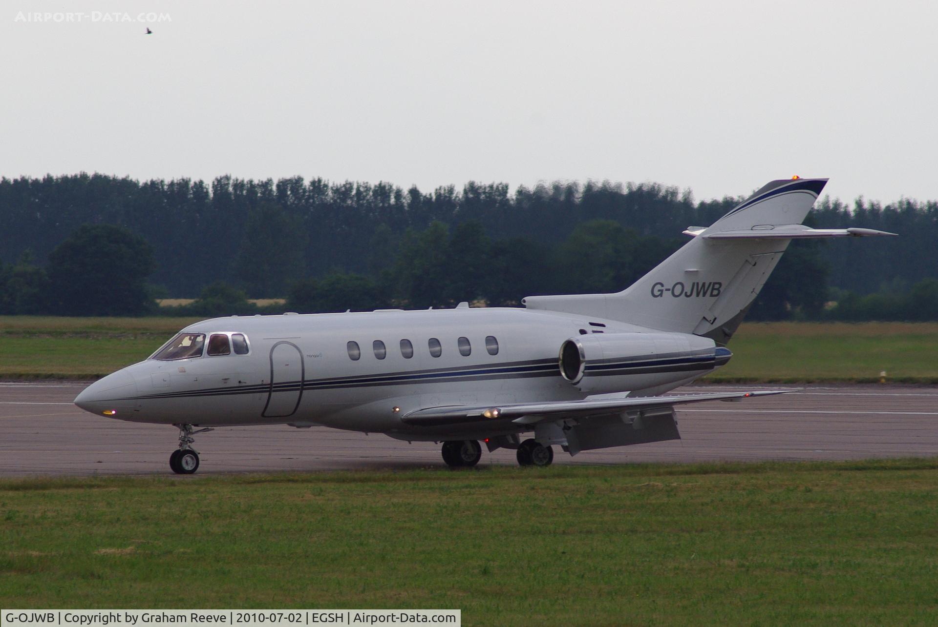 G-OJWB, 2004 Raytheon Hawker 800XP C/N 258674, On arrival at Norwich.