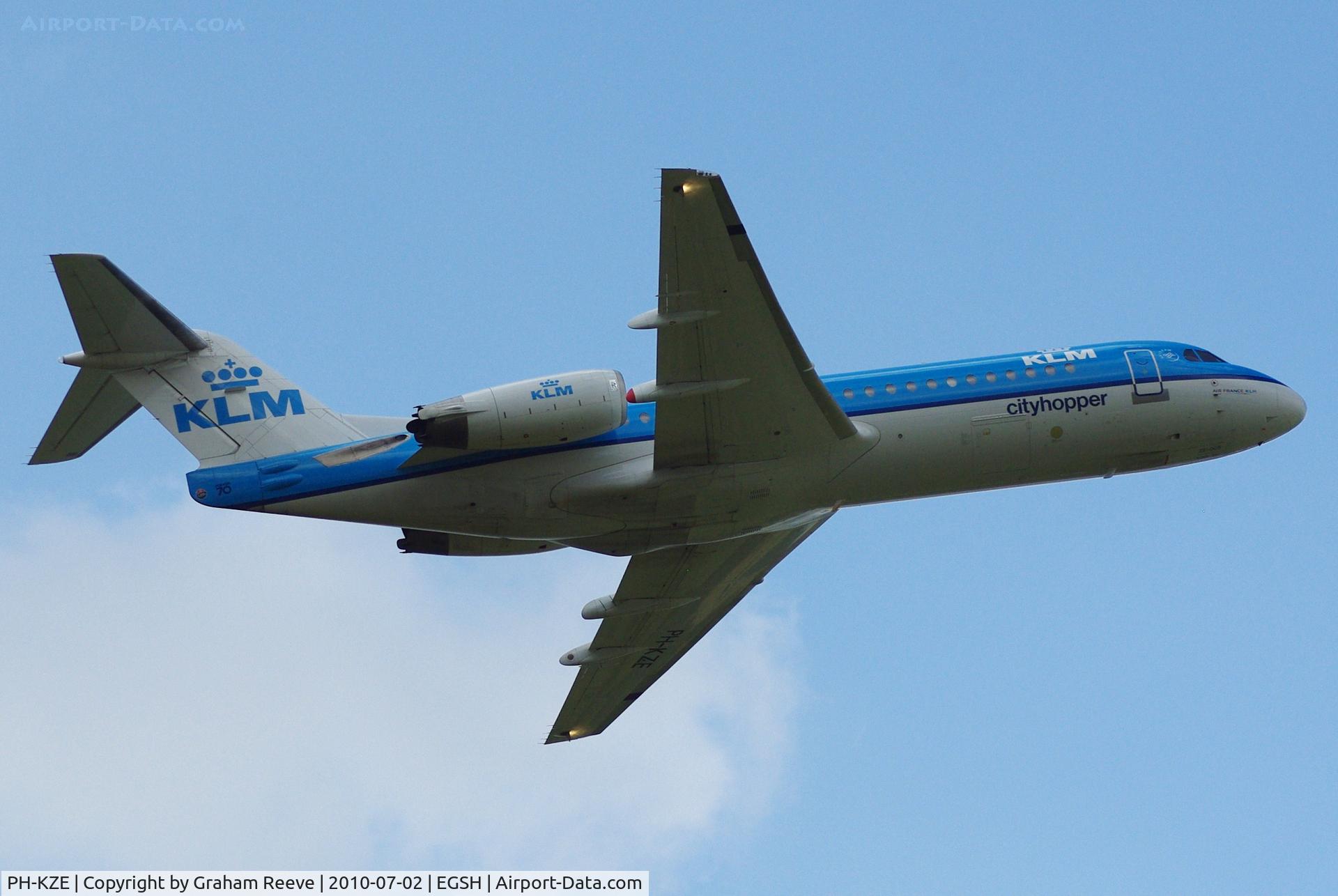 PH-KZE, 1996 Fokker 70 (F-28-0070) C/N 11576, Departing from Norwich.