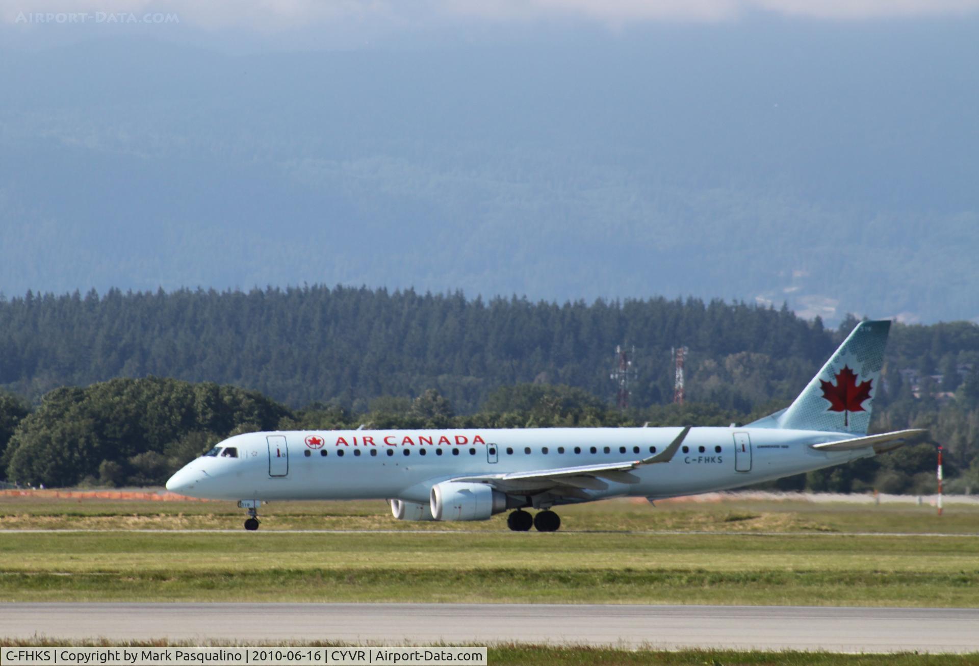 C-FHKS, 2007 Embraer 190AR (ERJ-190-100IGW) C/N 19000064, ERJ 190-100 IGW
