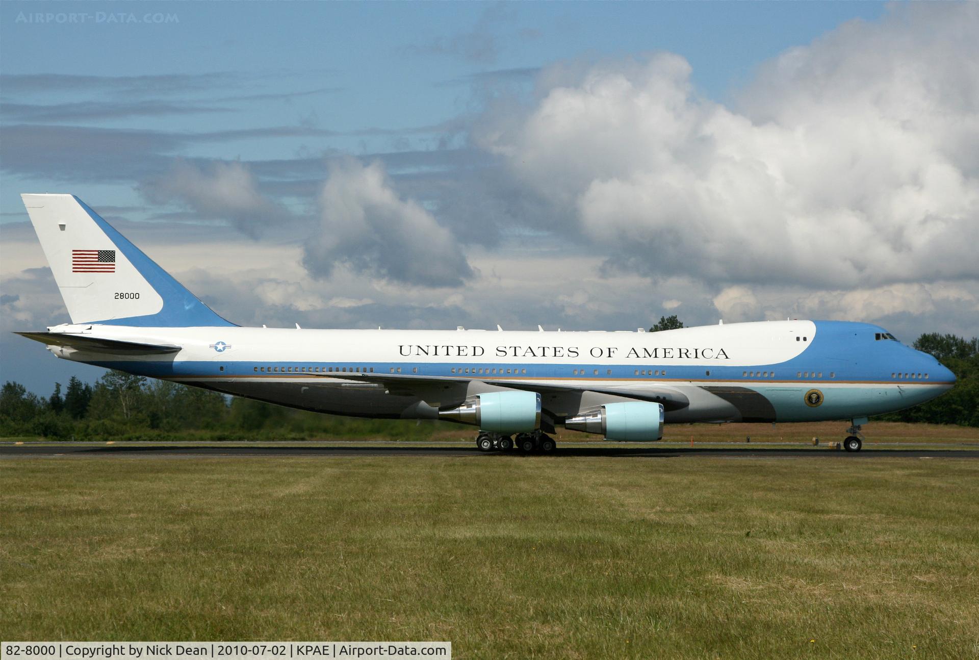82-8000, 1987 Boeing VC-25A (747-2G4B) C/N 23824, KPAE Venus 001 Heavy arriving for a visit to Boeing