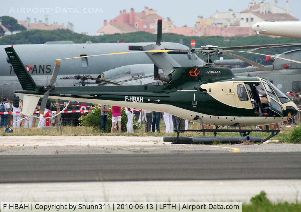 F-HBAH, Aerospatiale AS-350B-2 Ecureuil C/N 4414, Used as first flight during LFTH Open Day 2010...