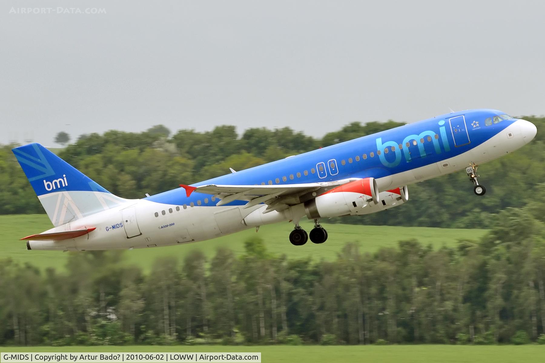 G-MIDS, 2001 Airbus A320-232 C/N 1424, BMI