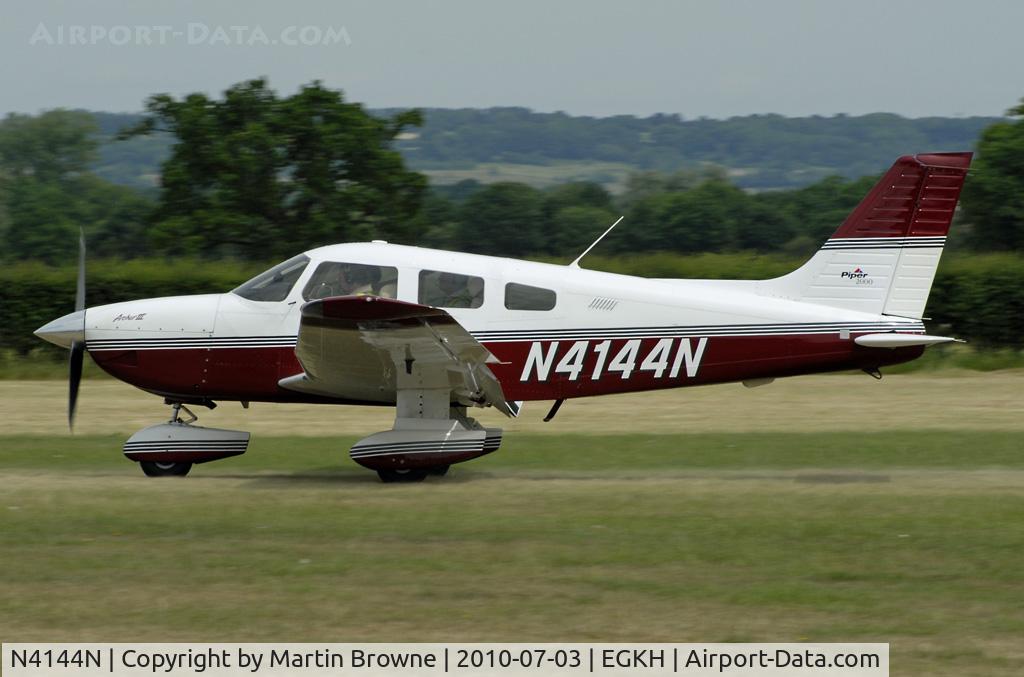 N4144N, 2000 Piper PA-28-181 Cherokee Archer III C/N 2843361, SHOT AT HEADCORN