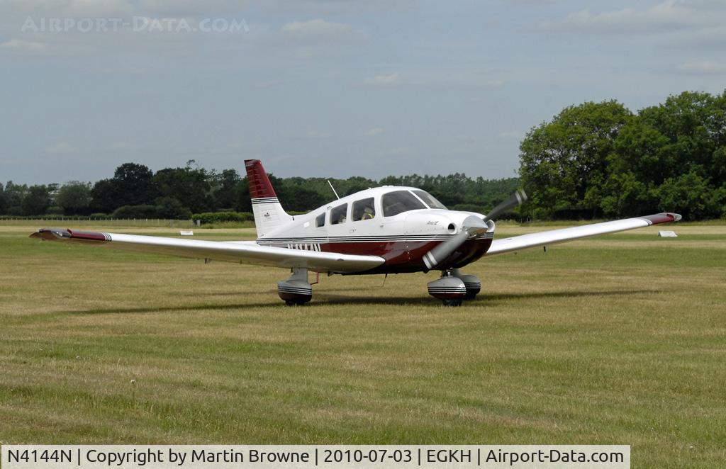 N4144N, 2000 Piper PA-28-181 Cherokee Archer III C/N 2843361, SHOT AT HEADCORN