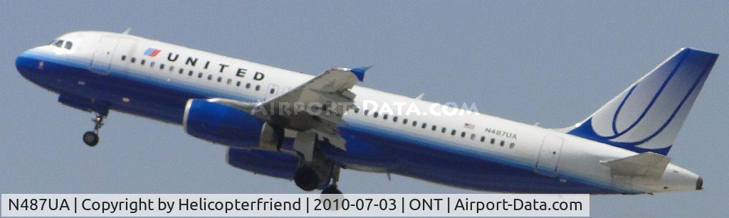 N487UA, 2002 Airbus A320-232 C/N 1669, Taking off from 26R and heading west