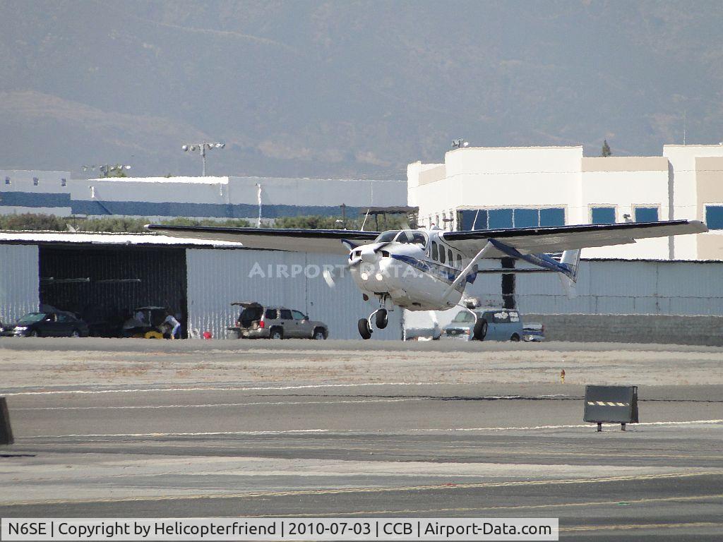 N6SE, 1974 Cessna T337G Turbo Super Skymaster C/N P3370189, Lifting off westbound