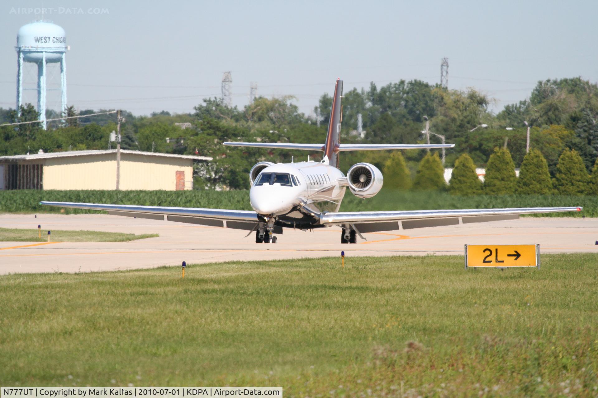 N777UT, 2005 Cessna 680 Citation Sovereign C/N 680-0048, Sho Deen Inc. Citation 680 Sovereign, Taxiway W-6 KDPA arriving from KBZN.