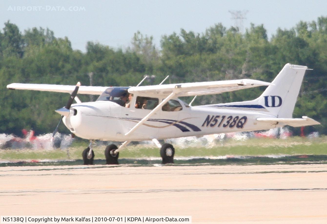 N5138Q, Cessna 172S C/N 172S10942, UNIVERSITY OF DUBUQUE Cessna Skyhawk C172/G, N5138Q arriving on the ramp after a trip in from KDBQ.