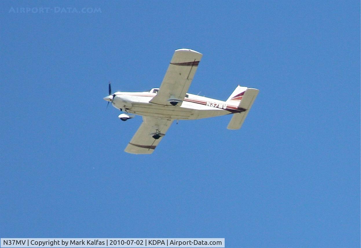 N37MV, 1969 Piper PA-32-300 Cherokee Six C/N 32-40657, Piper Saratoga PA32/G N37MV with an overflight north bound at 3000' - KDPA.