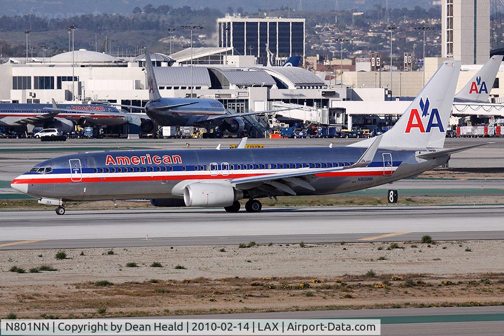 N801NN, 2009 Boeing 737-823 C/N 29565, American Airlines N801NN (FLT AAL1161) exiting RWY 25L after arrival from Chicago O'Hare Int'l (KORD).