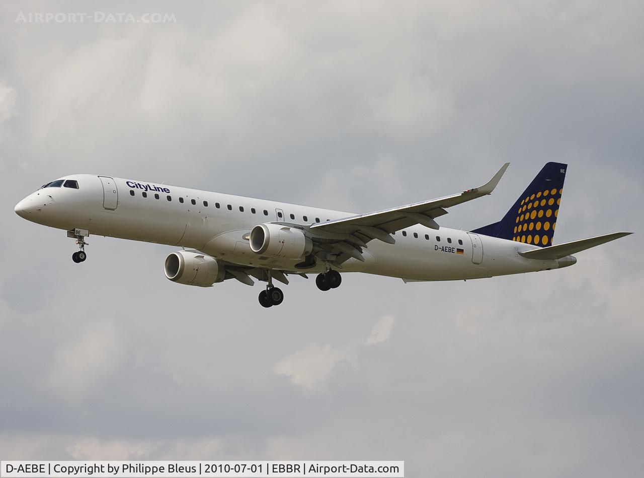 D-AEBE, 2010 Embraer 195LR (ERJ-190-200LR) C/N 19000350, First appearance in the dababase. Short final rwy 25L.