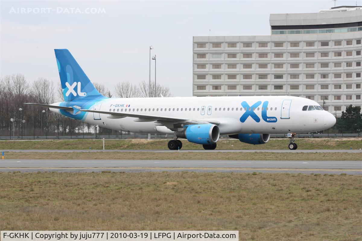 F-GKHK, 1992 Airbus A320-212 C/N 343, on taxi at CDG
