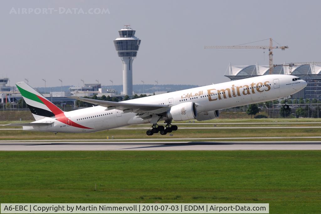 A6-EBC, 2005 Boeing 777-36N/ER C/N 32790, Emirates Airlines
