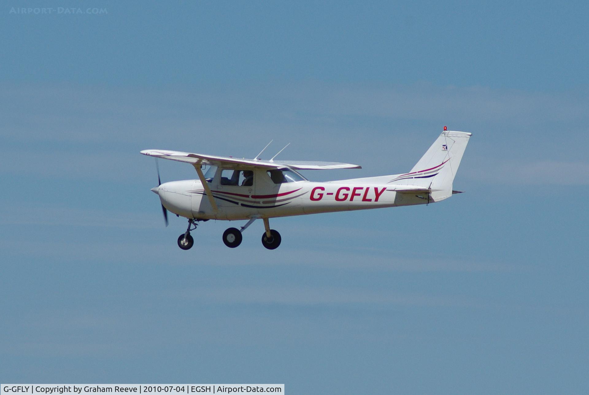 G-GFLY, 1972 Reims F150L C/N 0822, Landing at Norwich.