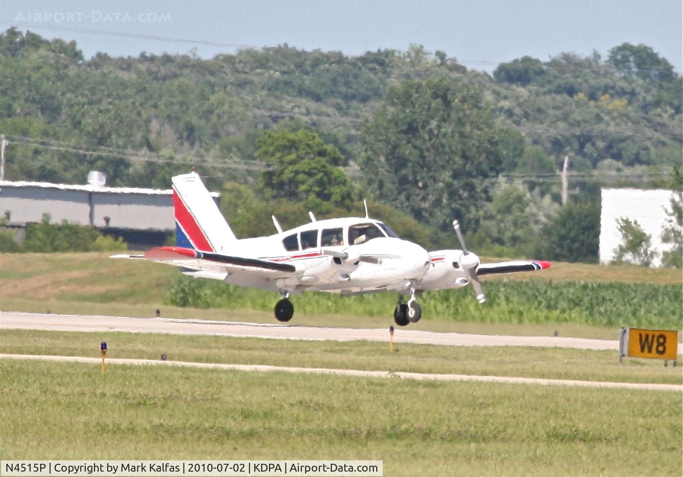 N4515P, 1960 Piper PA-23-250 Aztec C/N 27-18, FLYING W LEASING INC Piper PA23 Apache, arriving 20R KDPA.