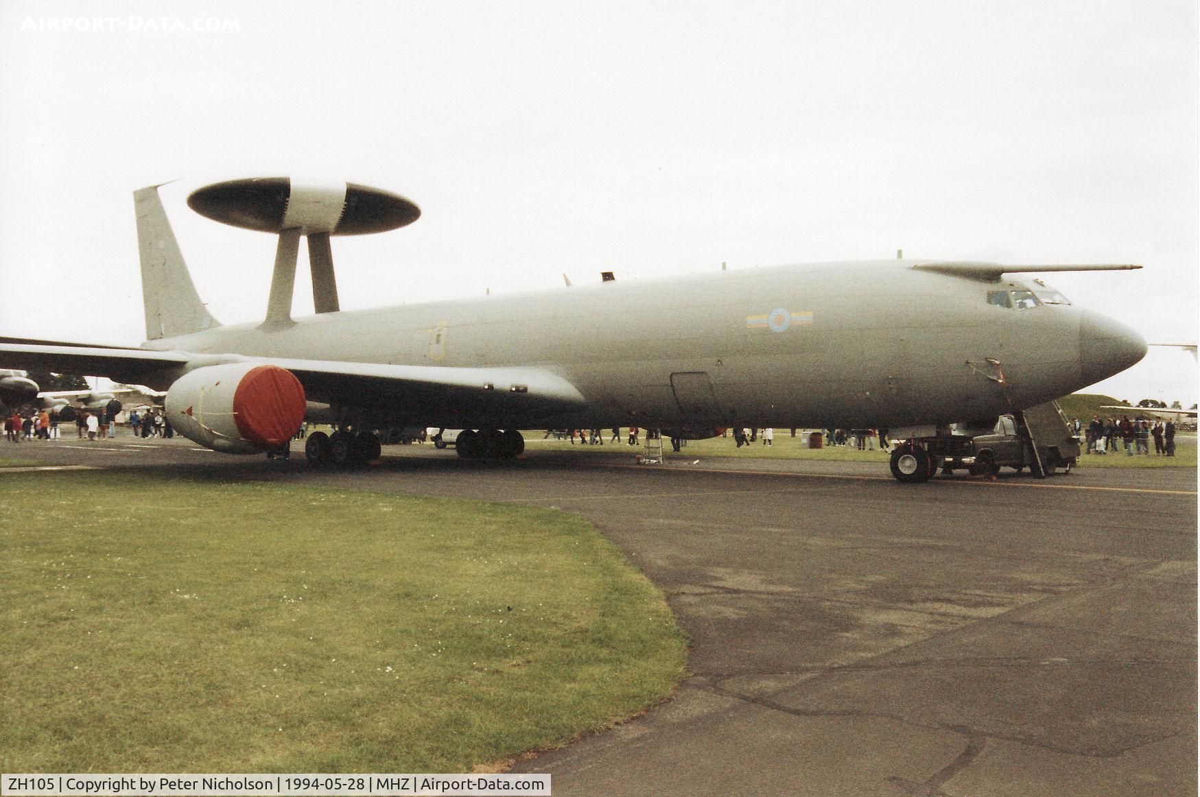 ZH105, 1991 Boeing E-3D Sentry AEW.1 C/N 24113, Sentry AEW.1 of 8 Squadron at RAF Waddington on display at the 1994 RAF Mildenhall Air Fete.