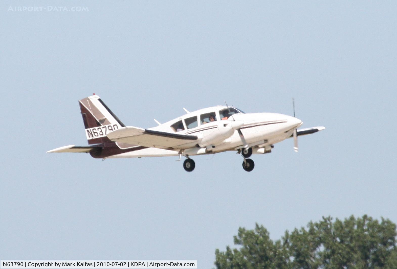 N63790, 1977 Piper PA-23-250 C/N 27-7754117, MCPHILLIPS FLYING SERVICE INC/island Airways Piper PA27 Aztec, N63790 departing KPDA RWY 20R.