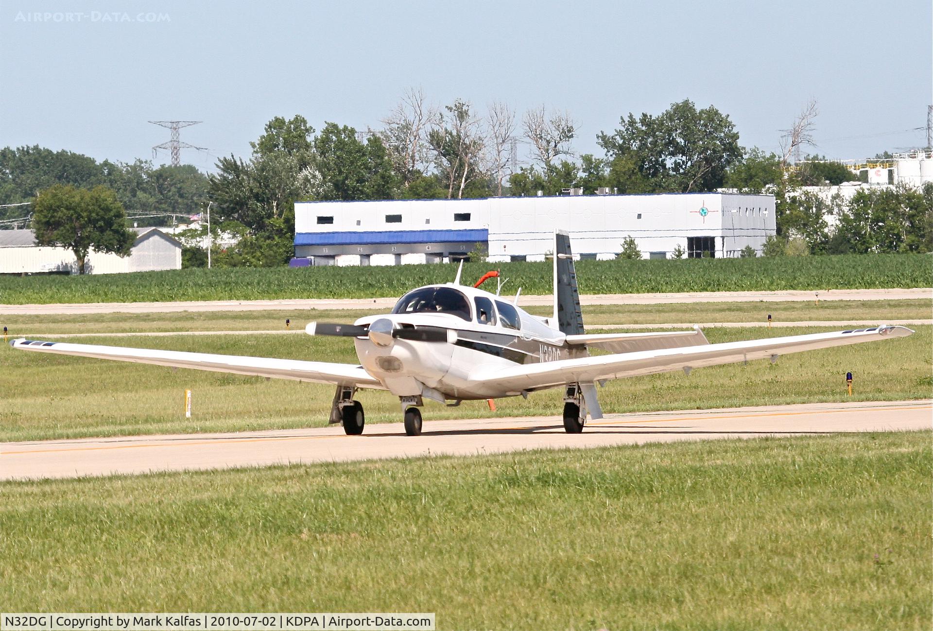 N32DG, Mooney M20K C/N 25-1128, Mooney M-20 Turbo N32DG arriving KDPA from KLPR.