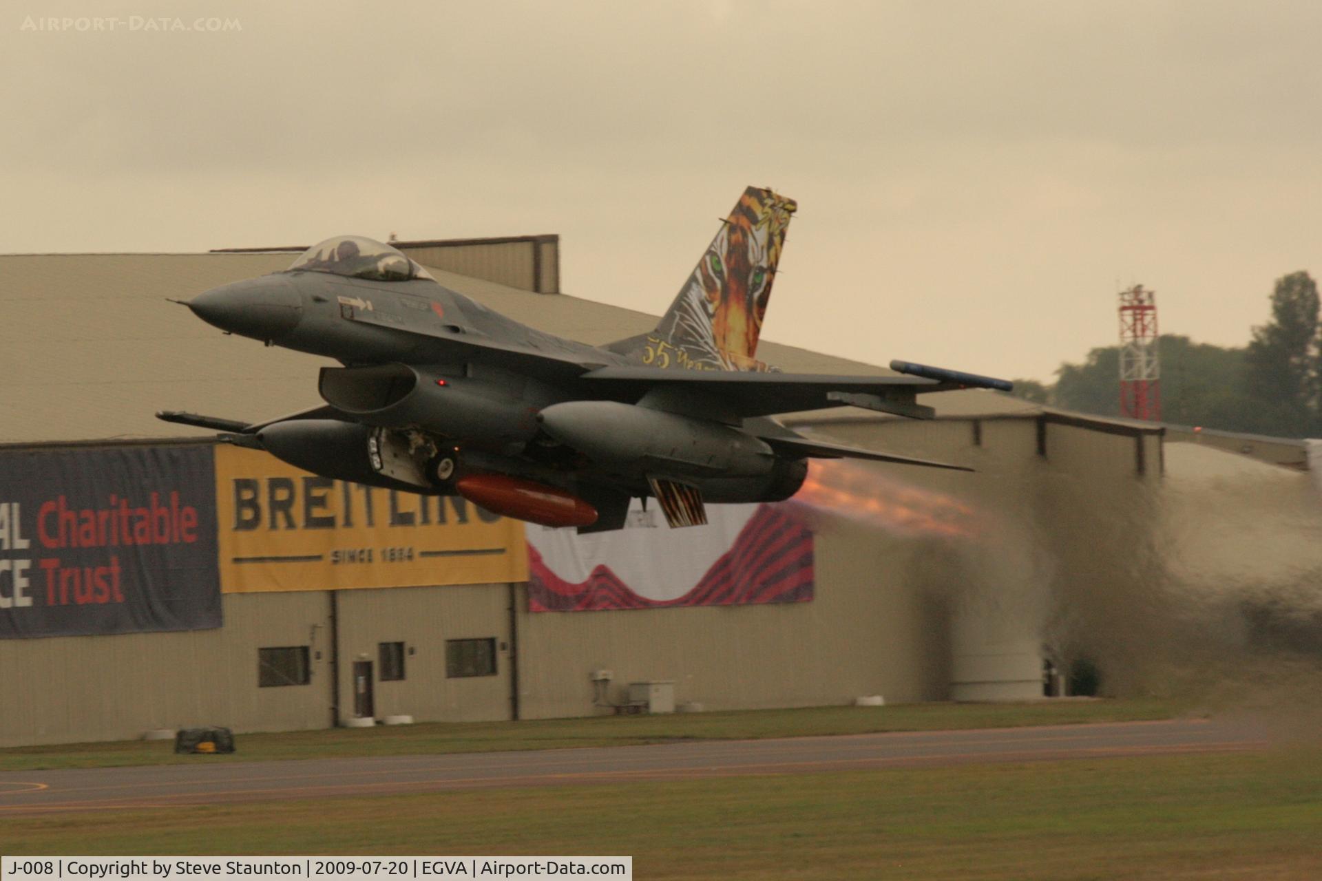 J-008, General Dynamics F-16AM Fighting Falcon C/N 6D-164, Taken at the Royal International Air Tattoo 2009
