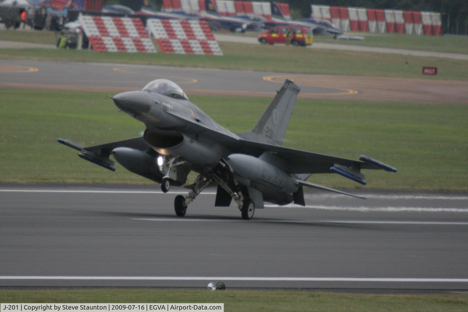 J-201, Fokker F-16AM Fighting Falcon C/N 6D-108, Taken at the Royal International Air Tattoo 2009