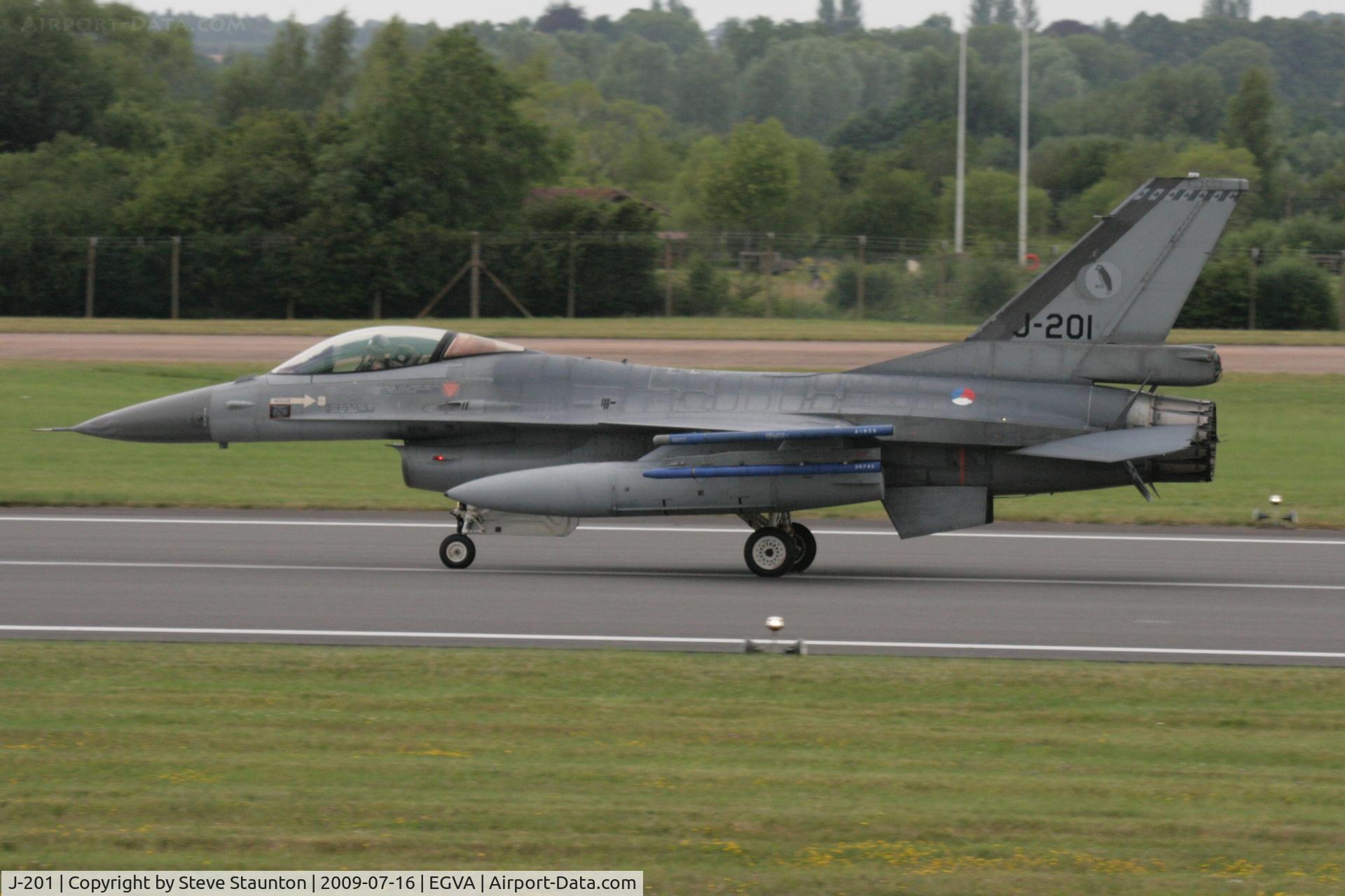 J-201, Fokker F-16AM Fighting Falcon C/N 6D-108, Taken at the Royal International Air Tattoo 2009