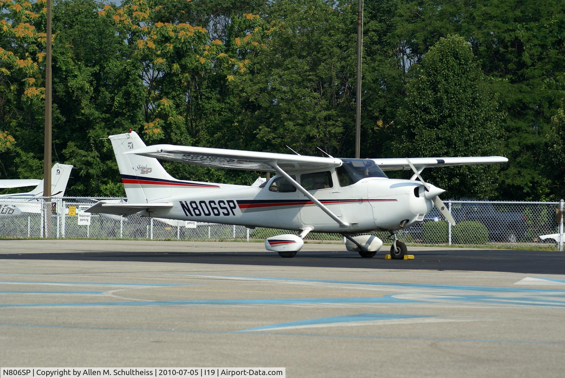 N806SP, 1999 Cessna 172S C/N 172S8110, 1999 Cessna 172S