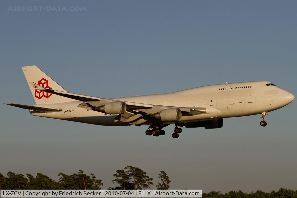 LX-ZCV, 1990 Boeing 747-481/BCF C/N 24801, short final RW24