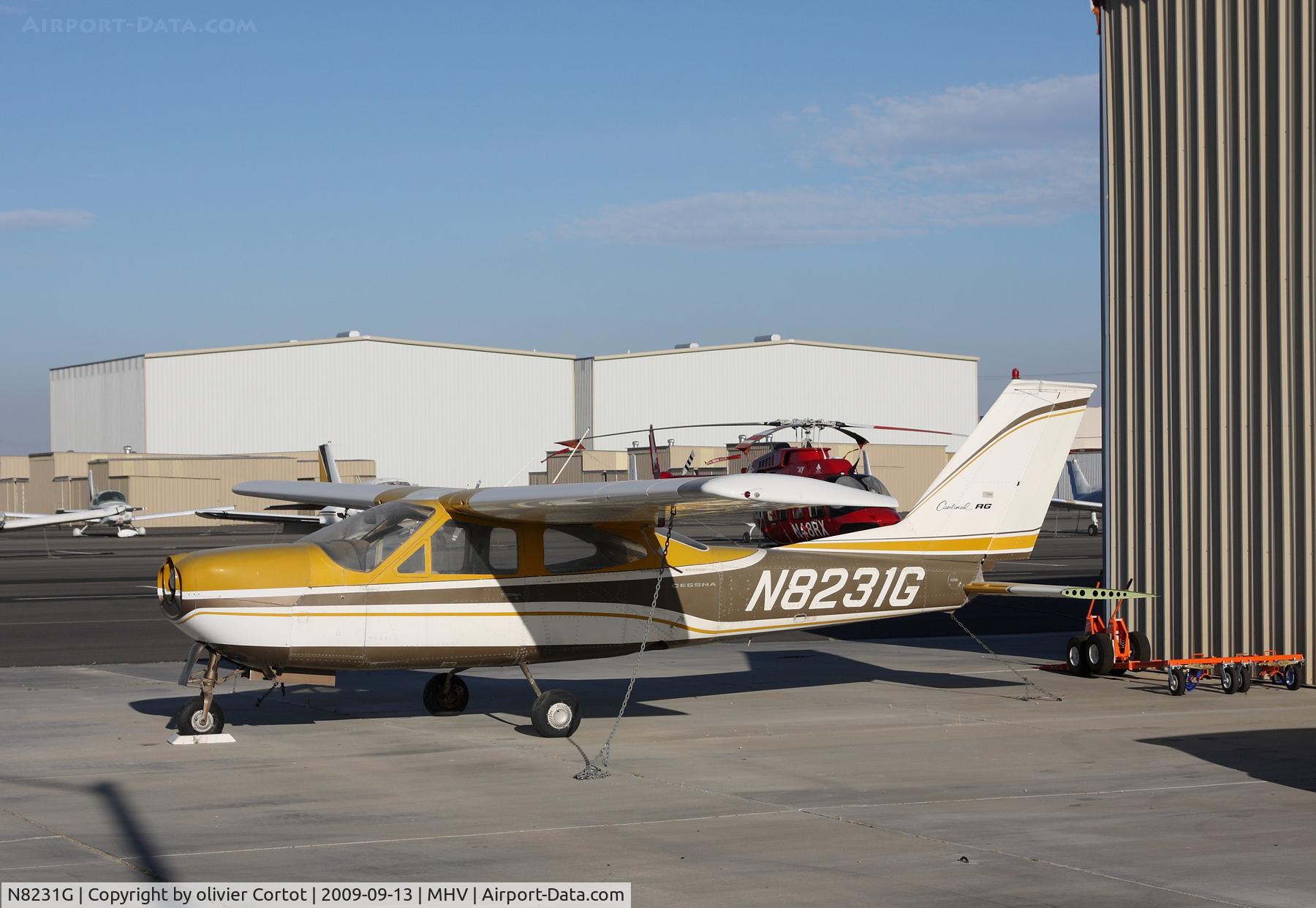 N8231G, 1971 Cessna 177RG Cardinal C/N 177RG0131, Waiting for a new propeller ?