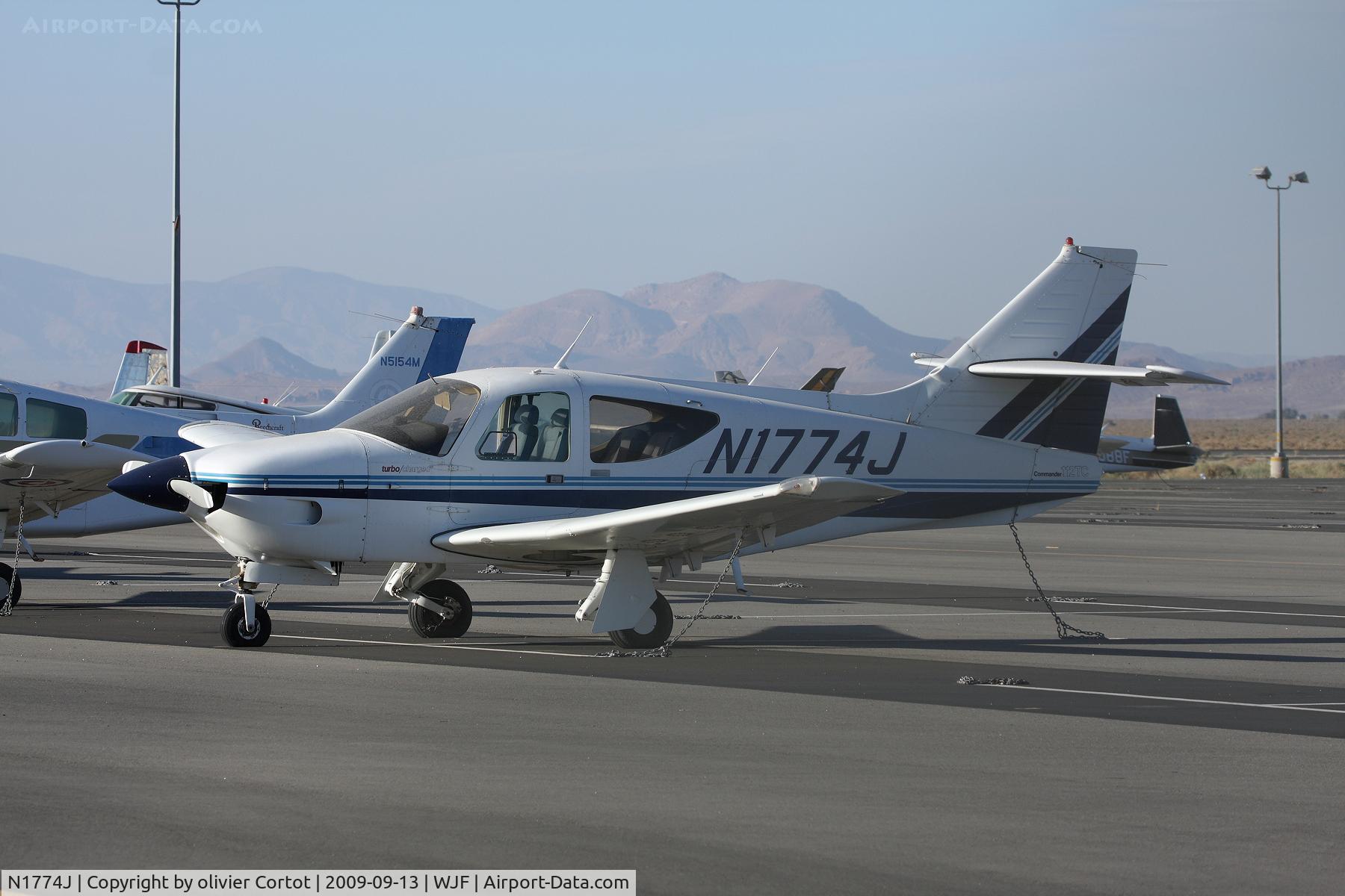 N1774J, 1976 Rockwell International 112TC Commander C/N 13004, Lancaster, CA